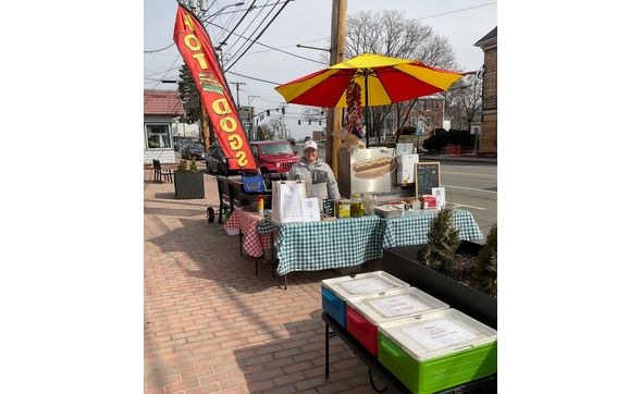 Hot Dog Cart Vendor by Heavnly Dogs and Catering