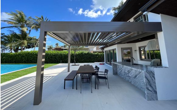 Axis Max Pergola by Suntech by Smart Shade Structures in Miami, FL ...