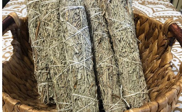 Mediumship/ tarot/ psychic readings by The Chacana Spiritual Center