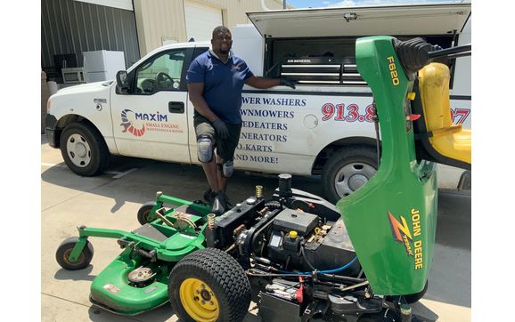 Mobile Lawn Mower Service Repair by Maxim Small Engine