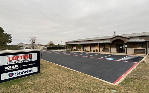 Asphalt Parking Lot by Acme Asphalt