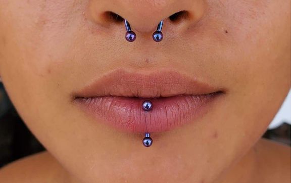 Labret clearance and septum