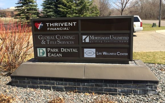 Monument Signs by Wiz Graphics