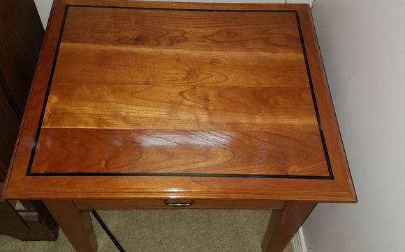 bed side table  by Woodworkingartistry.net