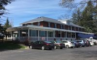 Historic Inn 7 Rooms available above the Restaurant  by Blue Pelican