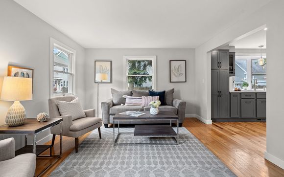 Staging Consultation by Tami Mallett REALTOR/Cameron Prestige