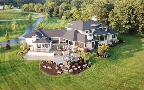 Lawn Maintenance by Alfresco Landscapes, LLC