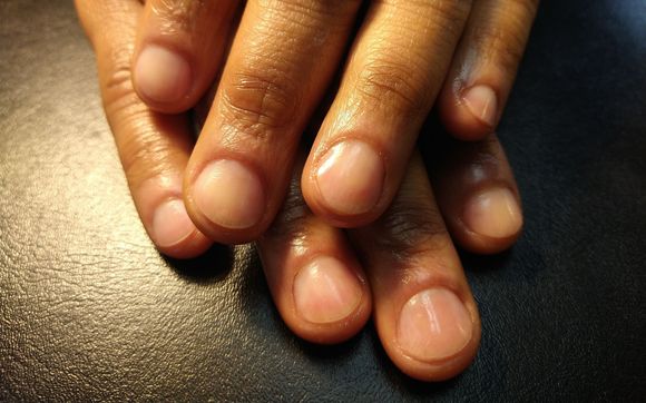 Paraffin Spa Manicure