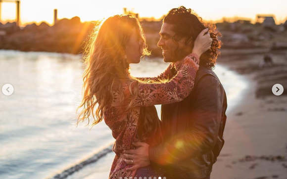 Engagement Photos by CBR Photography