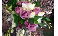 Monthly Subscriptions by Lennon's Florist 