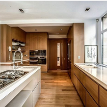 Kitchen Design by Entessar Interiors