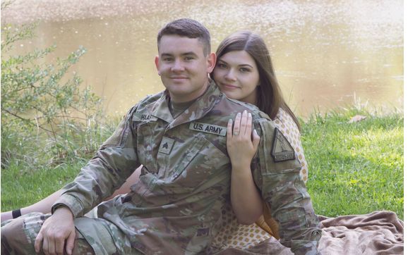 Engagement Photos by Fabulous You Photography