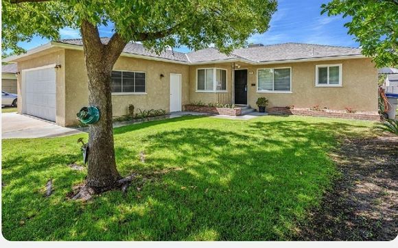Fresno CA realtor home for sale $300K by Linda Peltz Realtor - eXp Realty