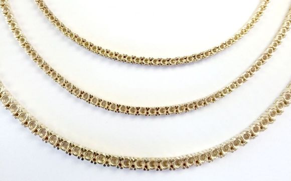 Tennis Bracelet mounting by Rose Jewellery Inc