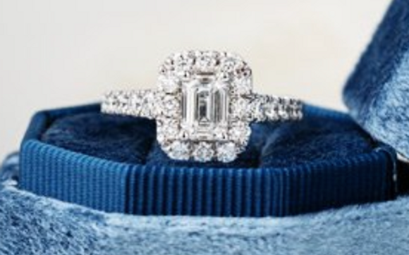 Curbside Pickup by Kesslers Diamonds - Germantown