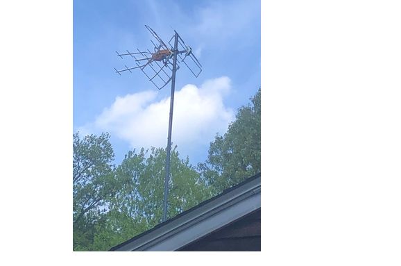 HD tv & FM radio antennas by Roger's Satellite Antenna Service