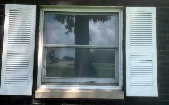 Window Cleaning by Hoffman Exterior Cleaning