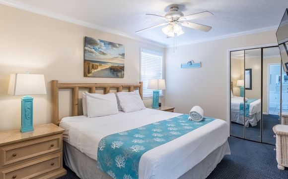 Suites by Tropical Breeze Beach Club - Anna Maria Island in Holmes