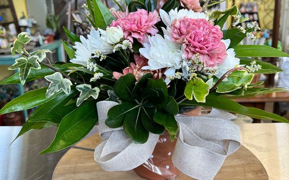 Olathe Florist  Flower Delivery by The Blooming Bud