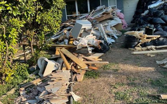 This photograph is residential cleanup inside and out by Strongman construction clean up residential and commercial