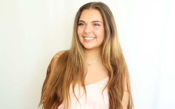 School & Senior Portraits by Ollian's Photography