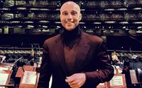 Steve Kramer, Award-winning International Cellist, Entertainer and Recording Artist  by Award-winning International Cellist & Entertainer Steve Kramer