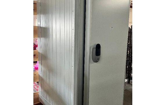 Custom Walk-In Coolers and Freezers by RCH Services Inc.