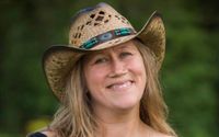 Equine Therapy by Leave it in the Sand , Equine Gestalt Practitioner