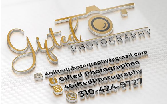 Engagement Photos by Gifted Photography