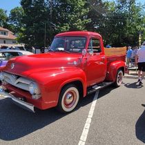 Locating the perfect Classic Car  by Cardinal Classics NE/AR