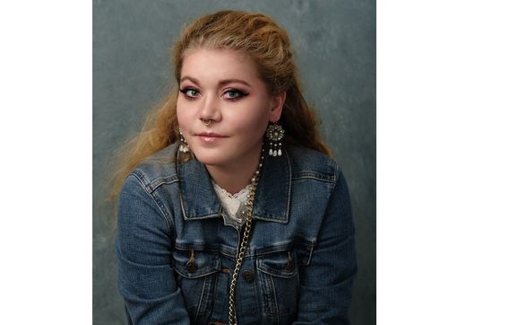 PORTRAIT by Christina Tselnik Portraits