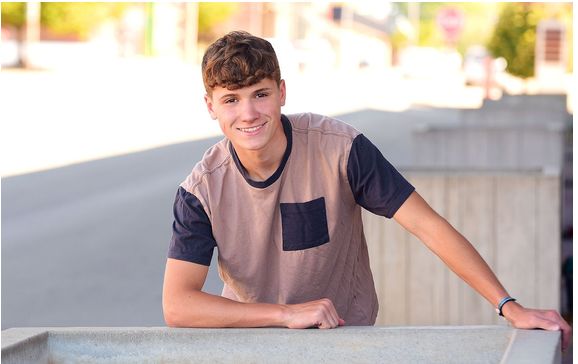 SENIOR PICTURES by Murphy Beadling Photography