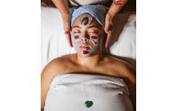 Crystal reiki facials  by Skin treats crystal holistic spa 