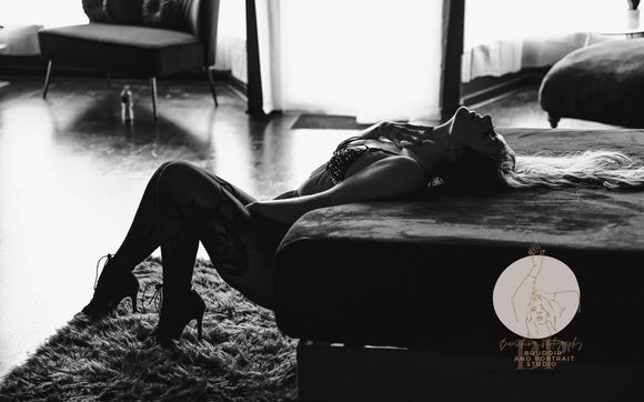 Boudoir Photography by Buesching Photography
