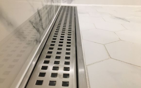 Custom Showers by Ottawa Tile Mechanic