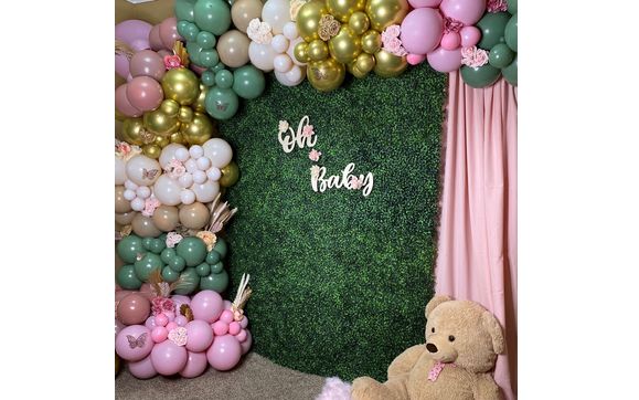 customized balloon arch backdrop by So Lovely Decor