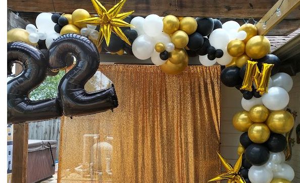 Balloon Garland by Simply Balloons