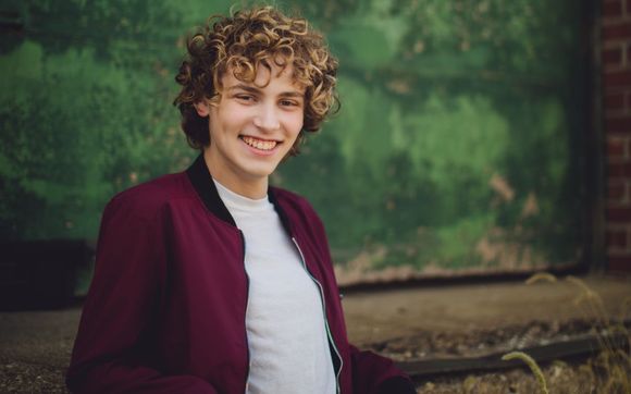 School & Senior Portraits by Everly and Bloom