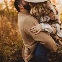 Engagement Photos by Roni Lee Photography