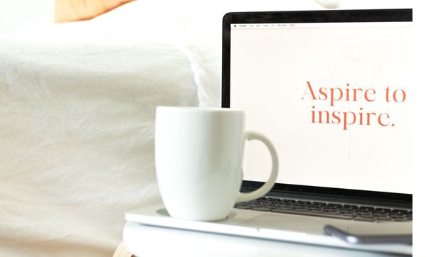 Social Media Coaching by Warm and Fuzzy Social