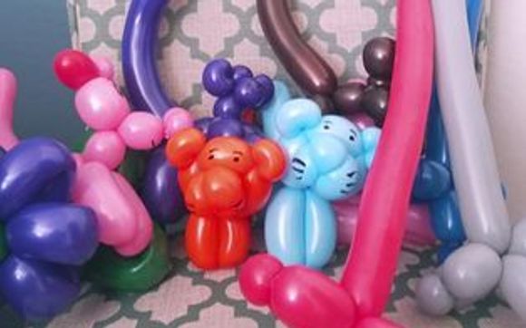 Balloon Twisting by Party Animals AZ
