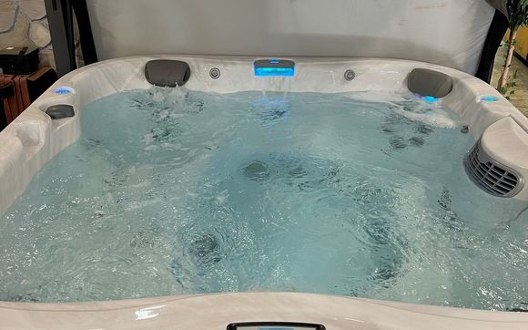 Jacuzzi Hot Tubs and Swim Spas by Advanced Spas & Pools