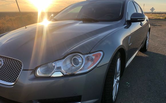 Anthonys Airporter by Anthonys Airport Service