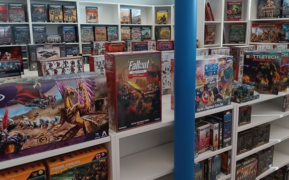 Warhammer and miniatures games by Castle of Games