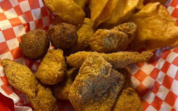 Order Via GrubHub by Thirdcoast Wings & Daiquiris