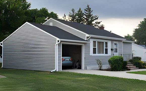 Roofing Contractor by GNP Roofing & Siding