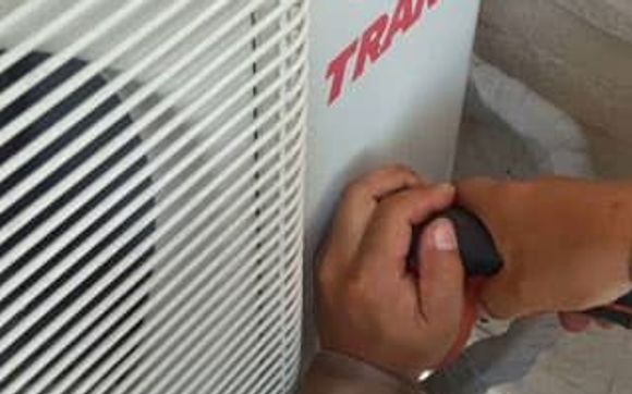 Air Conditioning Services in San Diego by Ez Breezy Heating & Air, Inc. (TRANE & Mitsubishi Authorized Dealers)