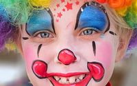 Face Painter  by Jens Bay Balloons