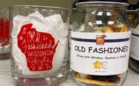 Wisconsin Old Fashioned glass and Old Fashioned drink infusion kit by Frankie’s • A Gift Shop