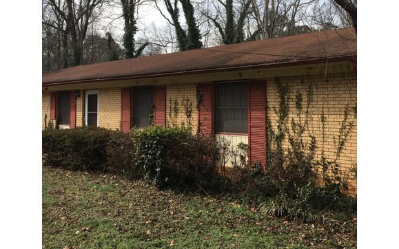 WE BUY HOUSES by Woodchuck Renovations, LLC